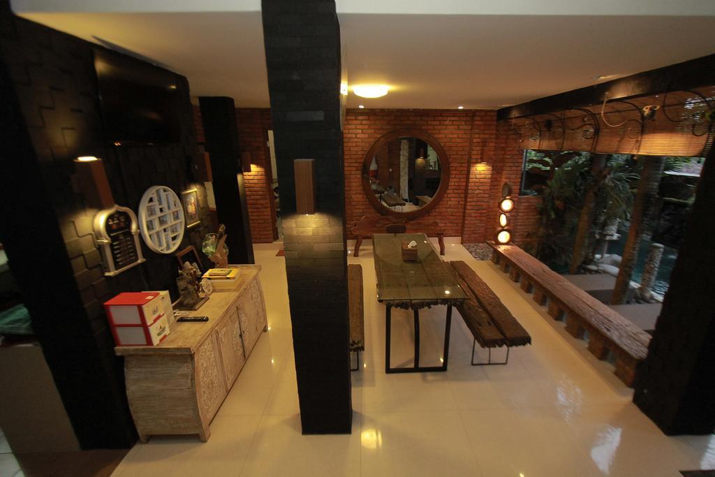 Villa Dayins أُلُواتو المظهر الخارجي الصورة